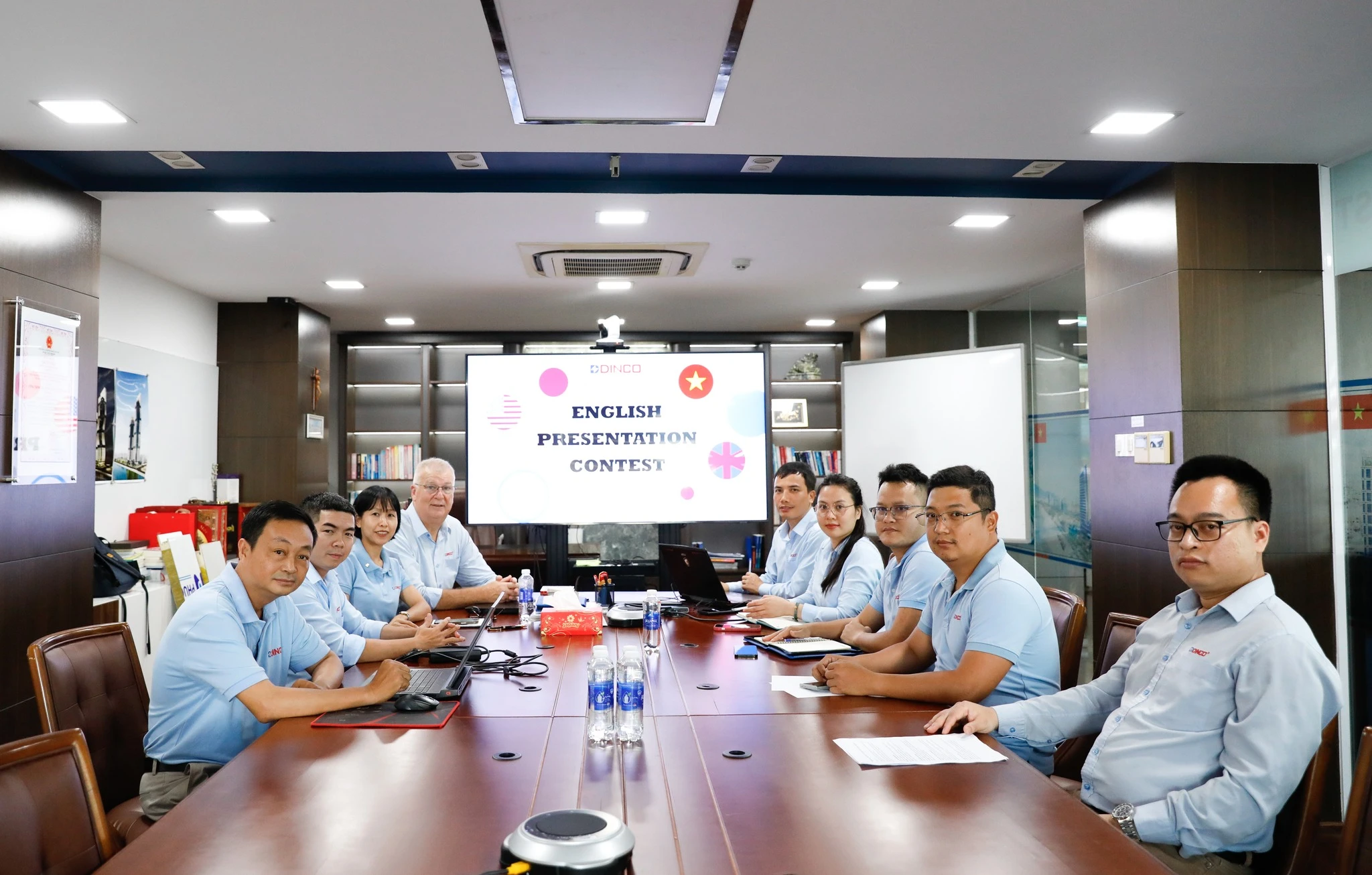 NHÌN LẠI NHỮNG KHOẢNH KHẮC ĐÁNG NHỚ TẠI ENGLISH PRESENTATION CONTEST