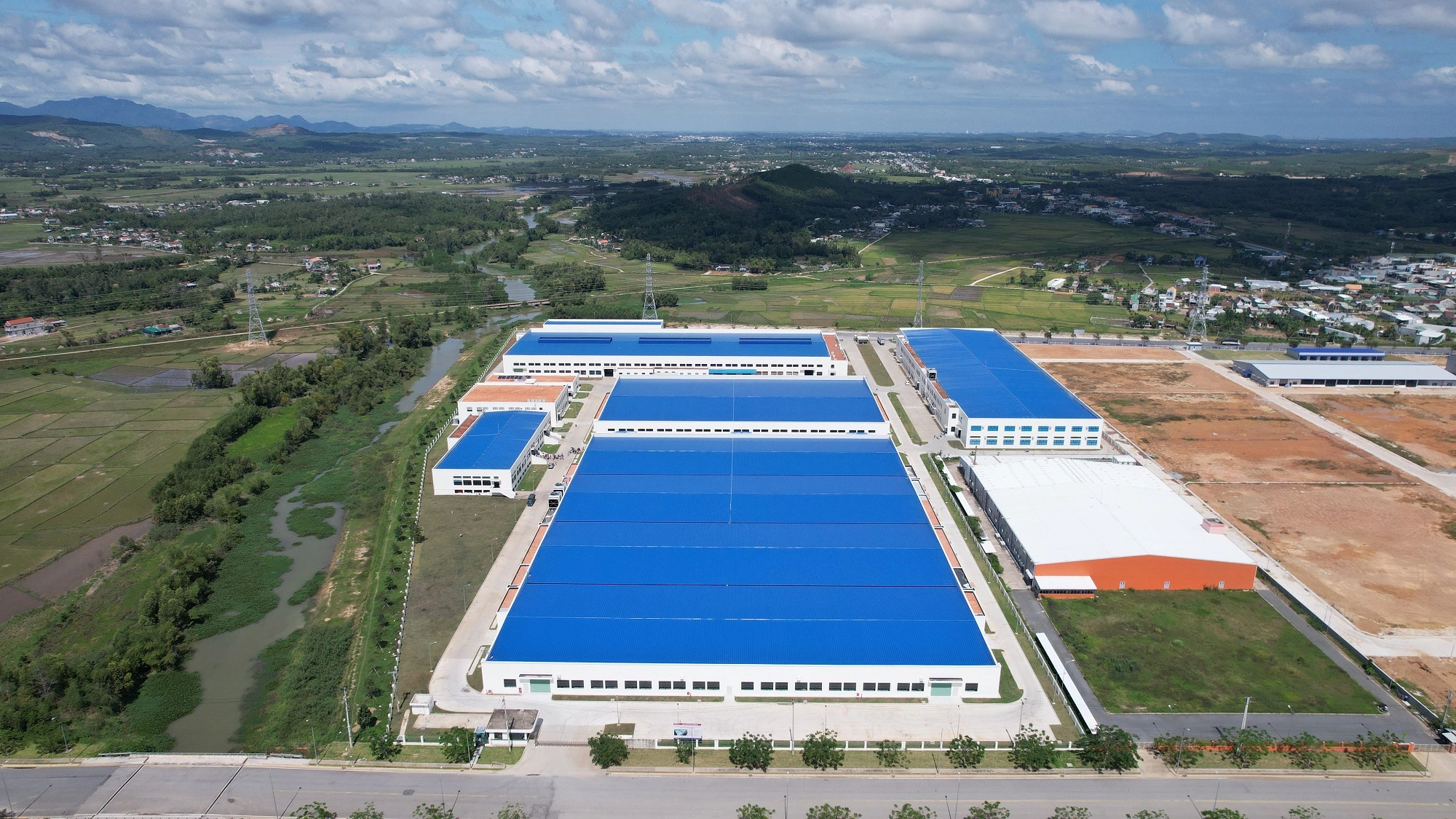Sản xuất nội thất